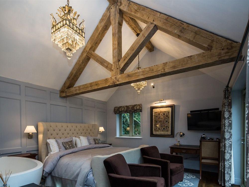 Eagle Mill Hotel Huntingdon Bagian luar foto